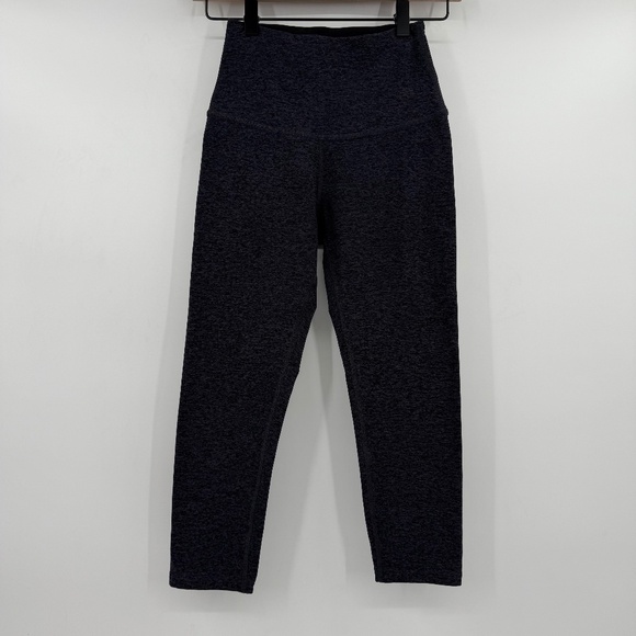 Beyond Yoga Leggings Women Small Heather Gray Capri Active Lounge Gym Stretch - Picture 1 of 10